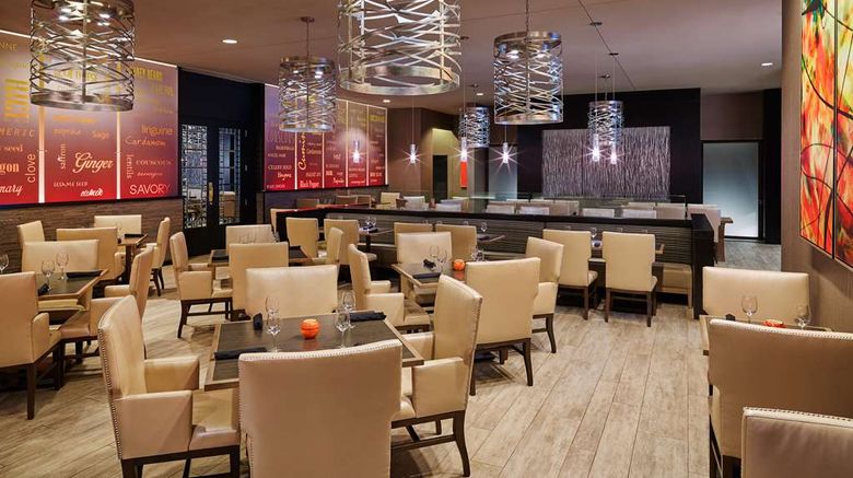 <b>Hilton Kansas City Airport Restaurant</b>. Images powered by <a href="https://iceportal.shijigroup.com/" title="IcePortal" target="_blank">IcePortal</a>.