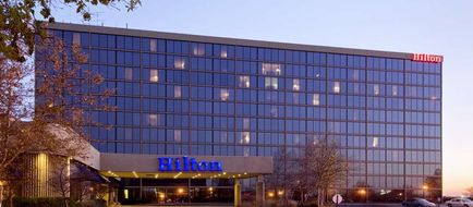 Hilton Kansas City Airport Exterior