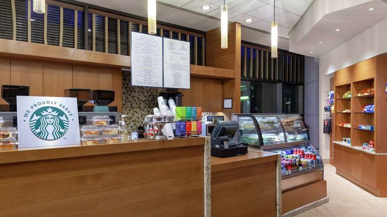 <b>Doubletree Hotel Overland Park Restaurant</b>. Images powered by <a href="https://iceportal.shijigroup.com/" title="IcePortal" target="_blank">IcePortal</a>.