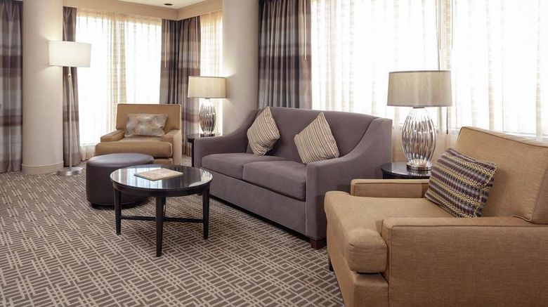 <b>Doubletree Hotel Overland Park Room</b>. Images powered by <a href="https://iceportal.shijigroup.com/" title="IcePortal" target="_blank">IcePortal</a>.