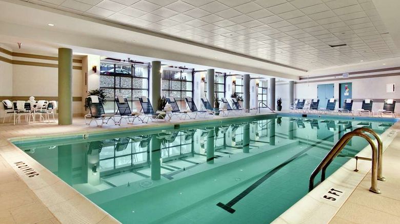 <b>Hilton McLean Tysons Corner Pool</b>. Images powered by <a href="https://iceportal.shijigroup.com/" title="IcePortal" target="_blank">IcePortal</a>.
