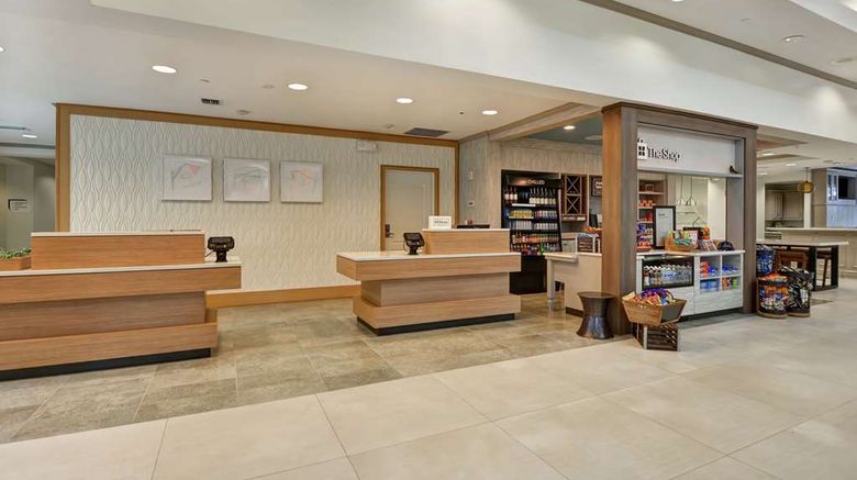 <b>Hilton Garden Inn Lake Buena Vista Lobby</b>. Images powered by <a href="https://iceportal.shijigroup.com/" title="IcePortal" target="_blank">IcePortal</a>.