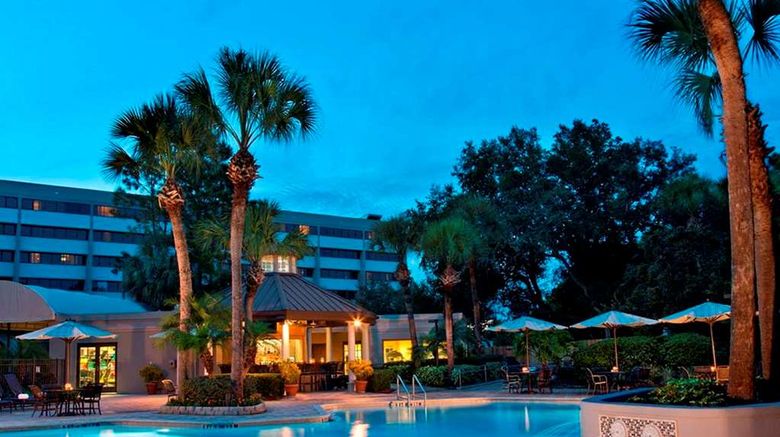 <b>DoubleTree Suites Orlando Disney Springs Pool</b>. Images powered by <a href="https://iceportal.shijigroup.com/" title="IcePortal" target="_blank">IcePortal</a>.