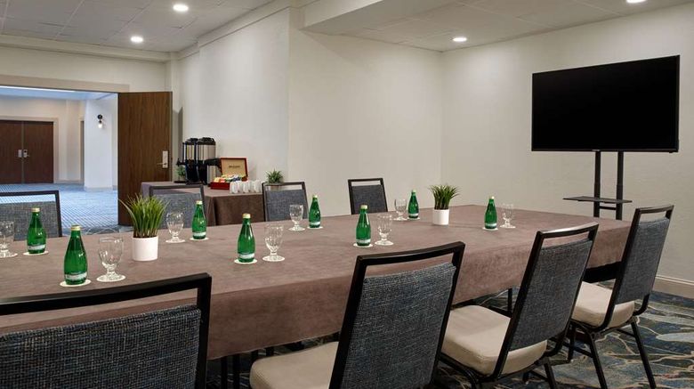 <b>DoubleTree Suites Orlando Disney Springs Meeting</b>. Images powered by <a href="https://iceportal.shijigroup.com/" title="IcePortal" target="_blank">IcePortal</a>.