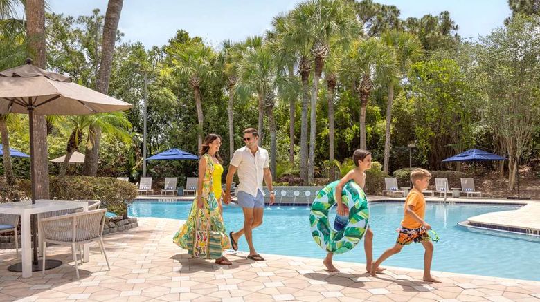 <b>DoubleTree Suites Orlando Disney Springs Pool</b>. Images powered by <a href="https://iceportal.shijigroup.com/" title="IcePortal" target="_blank">IcePortal</a>.