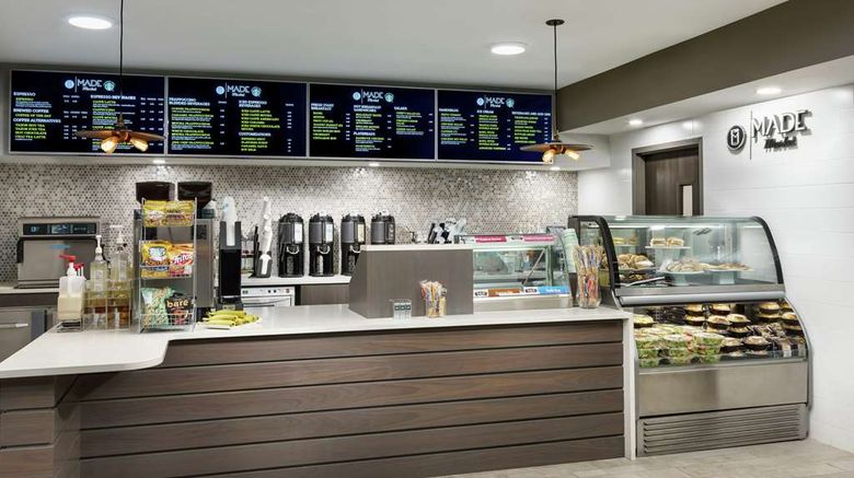 <b>DoubleTree by Hilton Orlando Airport Restaurant</b>. Images powered by <a href="https://iceportal.shijigroup.com/" title="IcePortal" target="_blank">IcePortal</a>.