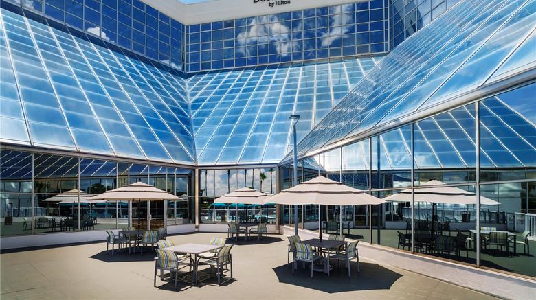 <b>DoubleTree by Hilton Orlando Airport Exterior</b>. Images powered by <a href="https://iceportal.shijigroup.com/" title="IcePortal" target="_blank">IcePortal</a>.