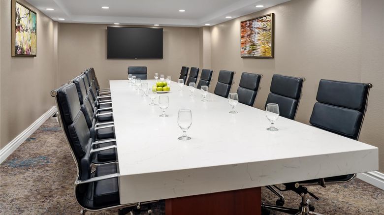 <b>DoubleTree by Hilton Orlando Airport Meeting</b>. Images powered by <a href="https://iceportal.shijigroup.com/" title="IcePortal" target="_blank">IcePortal</a>.