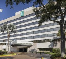 Embassy Suites Intl Drive ICON Park Exterior