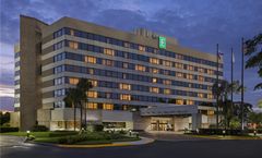 Embassy Suites Intl Drive ICON Park
