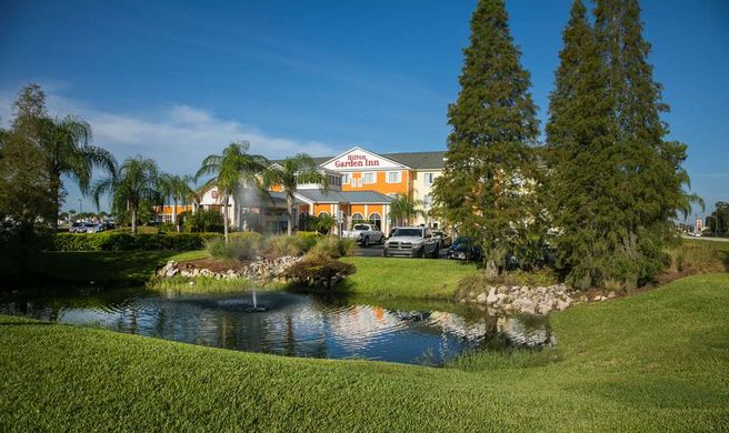 Hilton Garden Inn Lakeland Exterior
