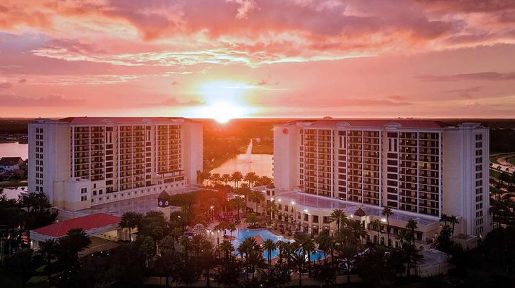 Hilton Grand Vacations Club Parc Soleil Exterior