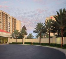 Hilton Grand Vacations Club Parc Soleil Exterior