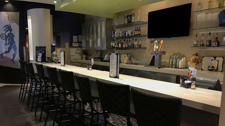 <b>Hilton Grand Vacations Club Parc Soleil Restaurant</b>. Images powered by <a href="https://iceportal.shijigroup.com/" title="IcePortal" target="_blank">IcePortal</a>.