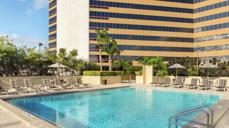 DoubleTree by Hilton Orlando Downtown Pool