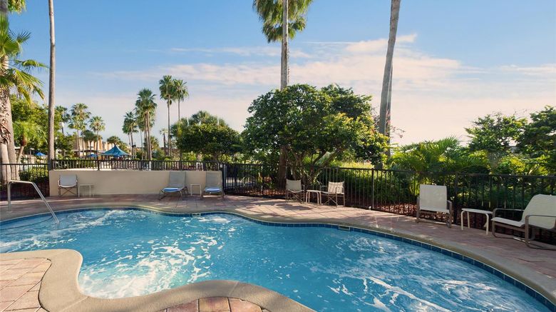 <b>Doubletree by Hilton-Universal Entrance Pool</b>. Images powered by <a href="https://iceportal.shijigroup.com/" title="IcePortal" target="_blank">IcePortal</a>.