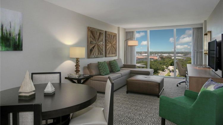 Doubletree by Hilton-Universal Entrance Room