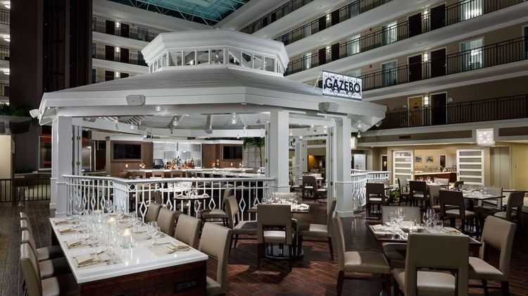 Embassy Suites Lake Buena Vista Resort Restaurant