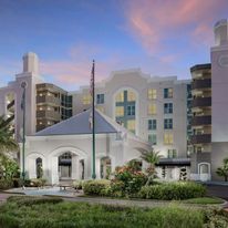 Embassy Suites Lake Buena Vista Resort