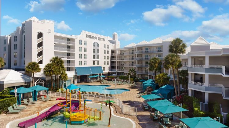 Embassy Suites Lake Buena Vista Resort Exterior