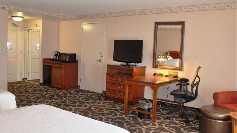 <b>Hilton Garden Inn Gettysburg Room</b>. Images powered by <a href="https://iceportal.shijigroup.com/" title="IcePortal" target="_blank">IcePortal</a>.