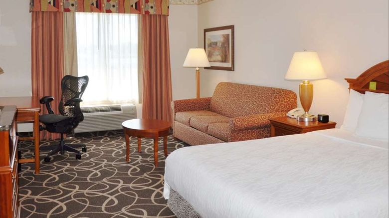 <b>Hilton Garden Inn Gettysburg Room</b>. Images powered by <a href="https://iceportal.shijigroup.com/" title="IcePortal" target="_blank">IcePortal</a>.