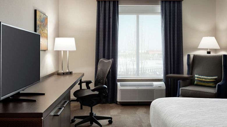 <b>Hilton Garden Inn Harrisburg East Room</b>. Images powered by <a href="https://iceportal.shijigroup.com/" title="IcePortal" target="_blank">IcePortal</a>.
