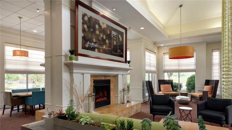 <b>Hilton Garden Inn Harrisburg East Lobby</b>. Images powered by <a href="https://iceportal.shijigroup.com/" title="IcePortal" target="_blank">IcePortal</a>.