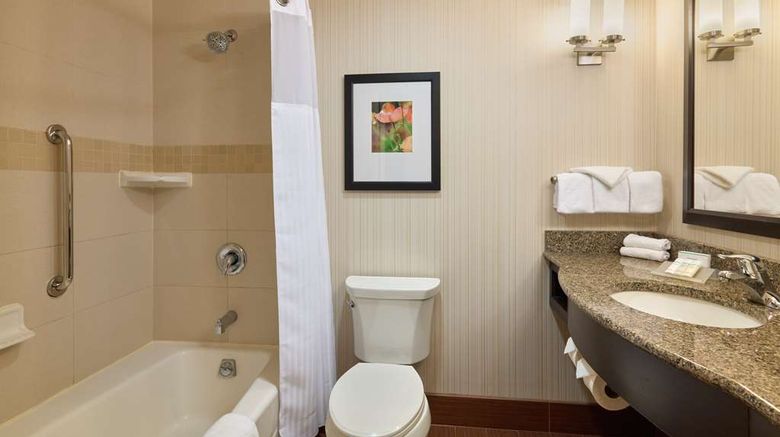 <b>Hilton Garden Inn Hershey Room</b>. Images powered by <a href="https://iceportal.shijigroup.com/" title="IcePortal" target="_blank">IcePortal</a>.