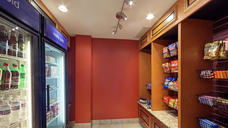 <b>Hilton Garden Inn Chicago/Midway Airport Restaurant</b>. Images powered by <a href="https://iceportal.shijigroup.com/" title="IcePortal" target="_blank">IcePortal</a>.