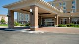 <b>Hilton Garden Inn Chicago/Midway Airport Exterior</b>. Images powered by <a href="https://iceportal.shijigroup.com/" title="IcePortal" target="_blank">IcePortal</a>.