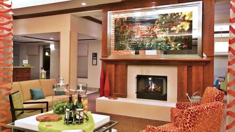 <b>Hilton Garden Inn Chicago/Midway Airport Lobby</b>. Images powered by <a href="https://iceportal.shijigroup.com/" title="IcePortal" target="_blank">IcePortal</a>.