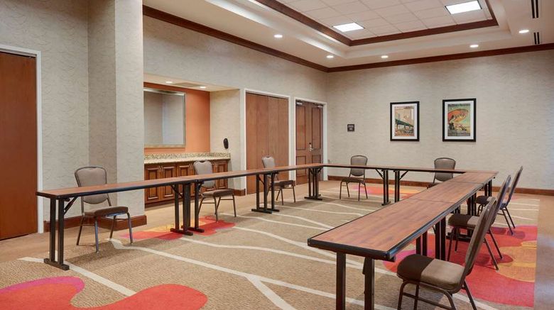 <b>Hilton Garden Inn Chicago/Midway Airport Meeting</b>. Images powered by <a href="https://iceportal.shijigroup.com/" title="IcePortal" target="_blank">IcePortal</a>.