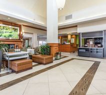 Hilton Garden Inn Tinley Park Lobby