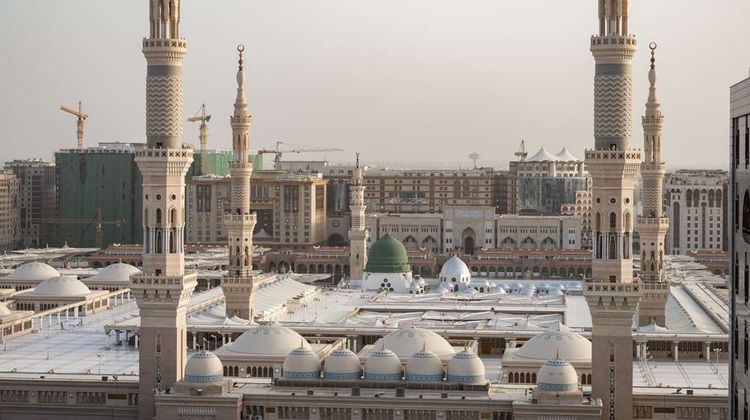 Madinah Hilton Exterior