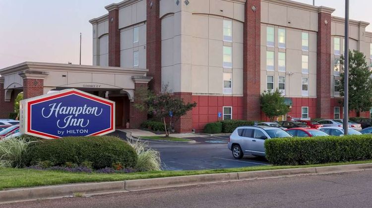 Hampton Inn Memphis-Southwind Exterior