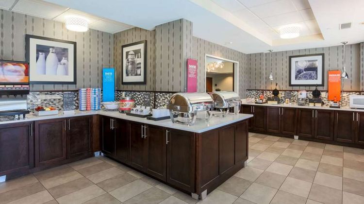 Hampton Inn Memphis-Southwind Restaurant