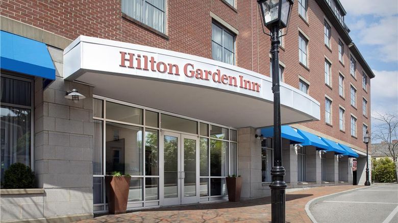 <b>Hilton Garden Inn Portsmouth Downtown Exterior</b>. Images powered by <a href="https://iceportal.shijigroup.com/" title="IcePortal" target="_blank">IcePortal</a>.