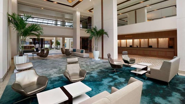 <b>Hilton Miami Airport Blue Lagoon Lobby</b>. Images powered by <a href="https://iceportal.shijigroup.com/" title="IcePortal" target="_blank">IcePortal</a>.