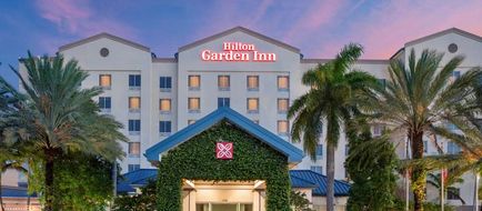 Hilton Garden Inn Miami Airport West Exterior