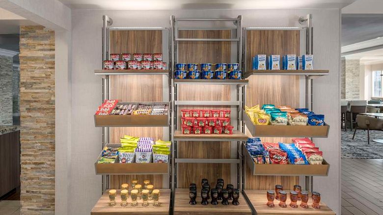 <b>Homewood Suites Miami Airport-Blue Lagoon Restaurant</b>. Images powered by <a href="https://iceportal.shijigroup.com/" title="IcePortal" target="_blank">IcePortal</a>.