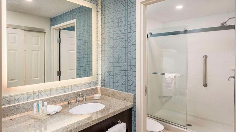 <b>Homewood Suites Miami Airport-Blue Lagoon Room</b>. Images powered by <a href="https://iceportal.shijigroup.com/" title="IcePortal" target="_blank">IcePortal</a>.