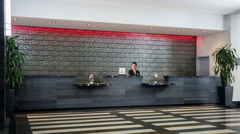 <b>Doubletree Miami Airport Convention Ctr Lobby</b>. Images powered by <a href="https://iceportal.shijigroup.com/" title="IcePortal" target="_blank">IcePortal</a>.