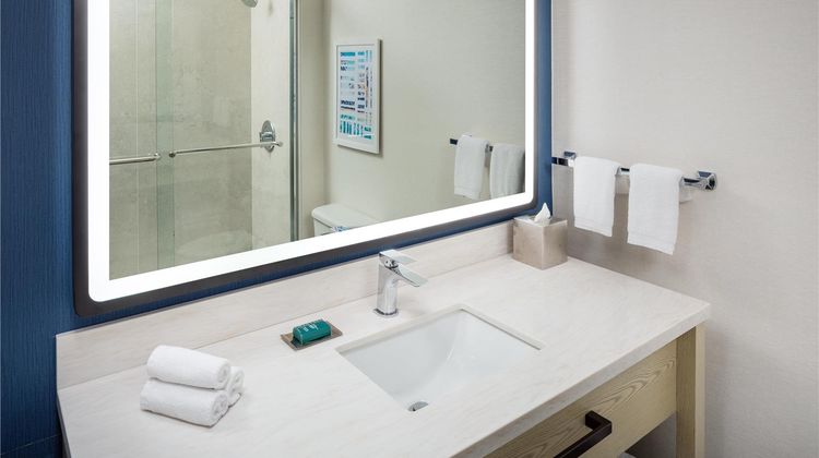 Doubletree Miami Airport Convention Ctr Room