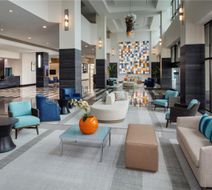 Doubletree Miami Airport Convention Ctr Lobby