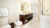 <b>DoubleTree Resort & Spa Ocean Point Room</b>. Images powered by <a href="https://iceportal.shijigroup.com/" title="IcePortal" target="_blank">IcePortal</a>.