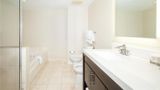 <b>DoubleTree Resort & Spa Ocean Point Room</b>. Images powered by <a href="https://iceportal.shijigroup.com/" title="IcePortal" target="_blank">IcePortal</a>.