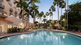Embassy Suites Miami Intl Airport Pool
