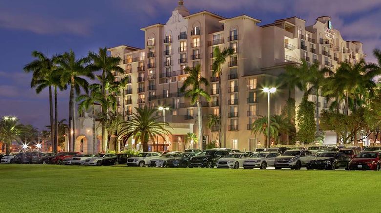 <b>Embassy Suites Miami Intl Airport Exterior</b>. Images powered by <a href="https://iceportal.shijigroup.com/" title="IcePortal" target="_blank">IcePortal</a>.