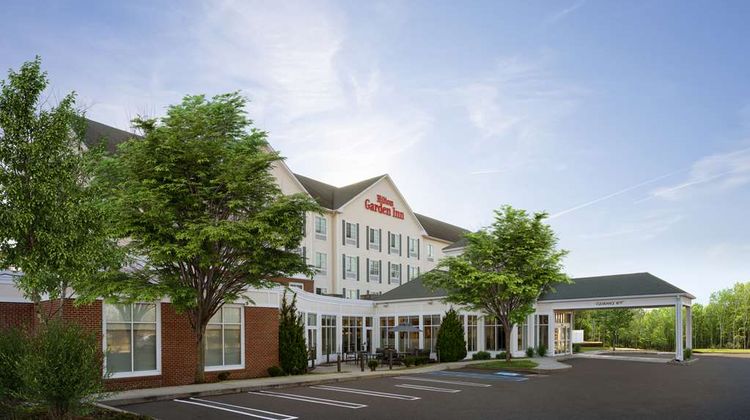 Hilton Garden Inn Milford Exterior